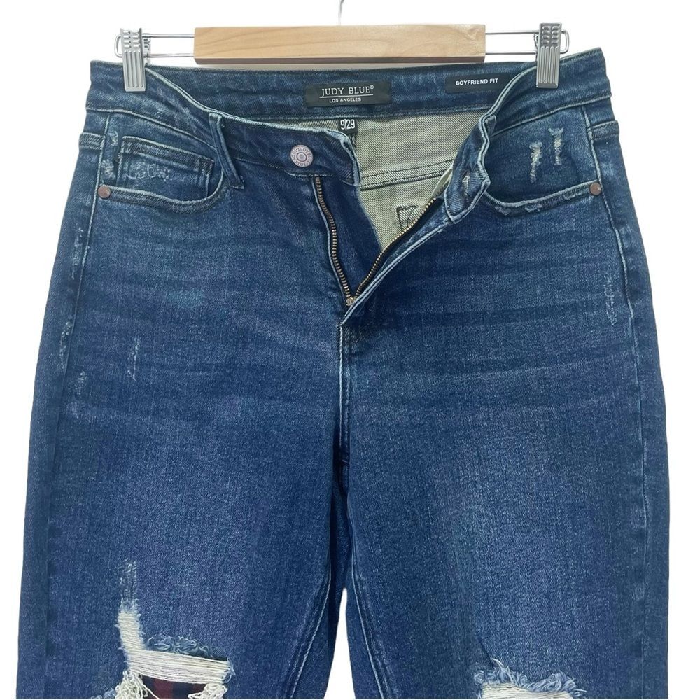 Judy Blue Buffalo Plaid Patch Midrise Cuffed Boyfriend Jeans Dark Wash Size 29 - Picture 6 of 15